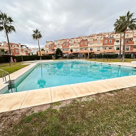 Appartement La Bella Escondida Piscina Campo De Golf Solarium Y Parking En Centro Historico Málaga